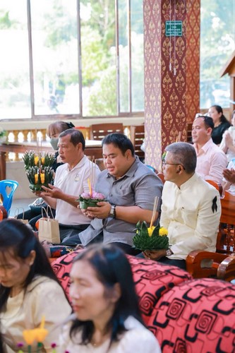 ิพิธีสมโภชน์กฐินอำเภอ