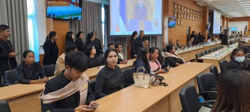 กลุ่มทอผ้าบ้านเพชรจังวา รับรวงวัลฯ